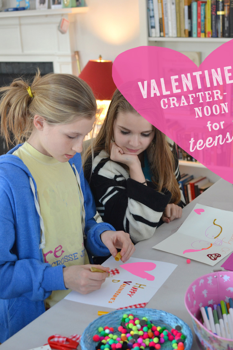Love Letters is a program that asks teens to create handmade Valentine's cards to lift the spirits of older people across the US during a peak time of isolation ~ in partnership with DoSomething.org // Art Bar