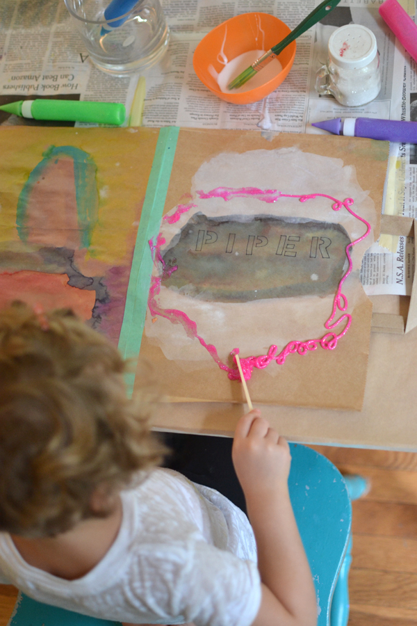 make art journals with your kids from paper bags // teach them how to think like an artist!