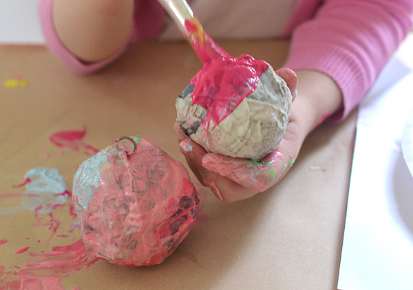 an easy beginner paper mache project for little ones