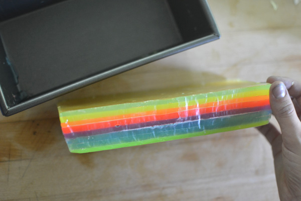 kids in art camp make rainbow soap ~ perfect gift for the holidays!