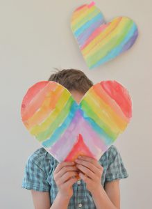 make puffy hearts with paper and watercolors