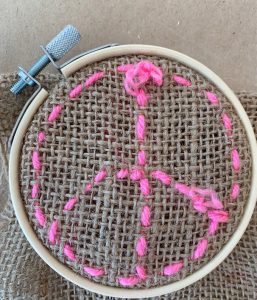 Family friendly and fuzzy embroidery with kids using a an embroidery hoop and yarn.Family friendly and fuzzy embroidery with kids using a an embroidery hoop and yarn.