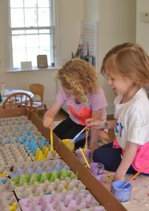 Glue egg cartons into a giant box and let the kids explore with color and texture, building whatever they want! This open-ended, process art idea is great for kids ages 3-8.