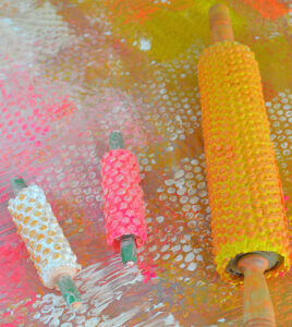 Bubble wrap roller printing with kids.