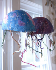 Paper mache jellyfish art project for kids.